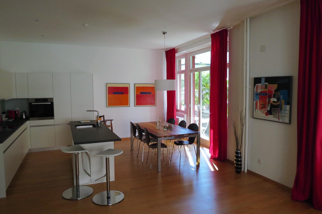 Paracelsus Stadt * Locarno